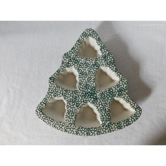 Christmas Holiday Ceramic Bakeware 6 Tree Mold - Picture 1 of 5